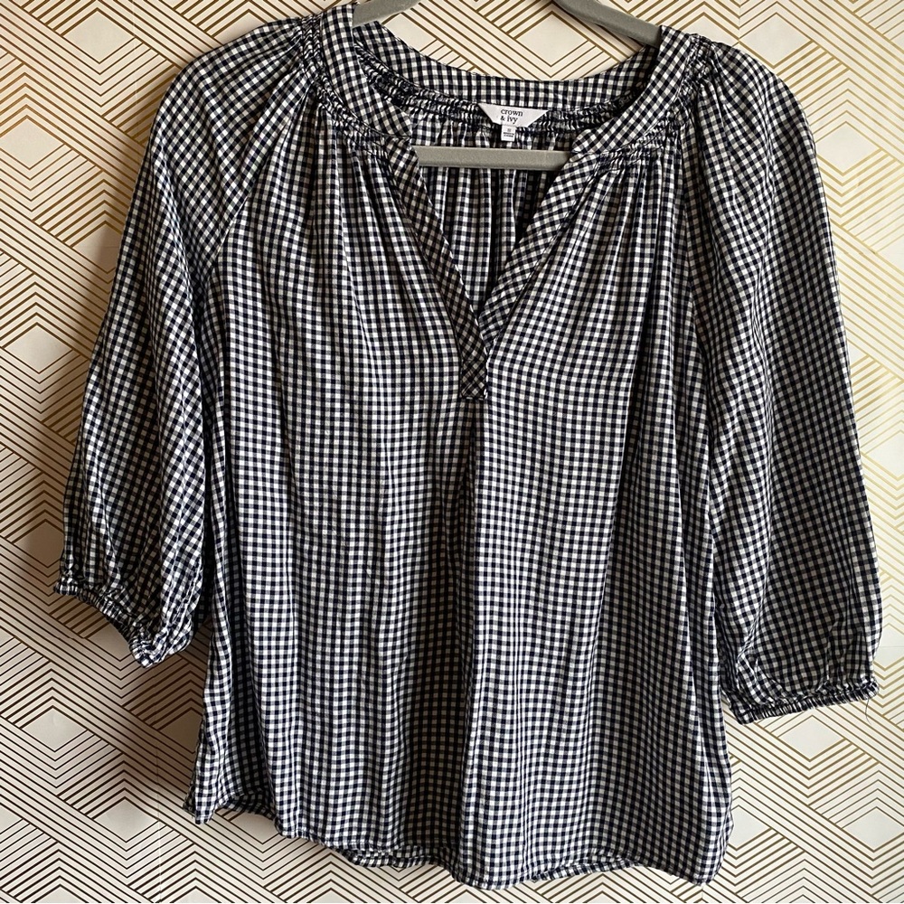 Crown & Ivy blouse